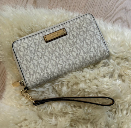 Michael Kors Laukku: Luksusta Jokaiseen Arkip&auml;iv&auml;&auml;n